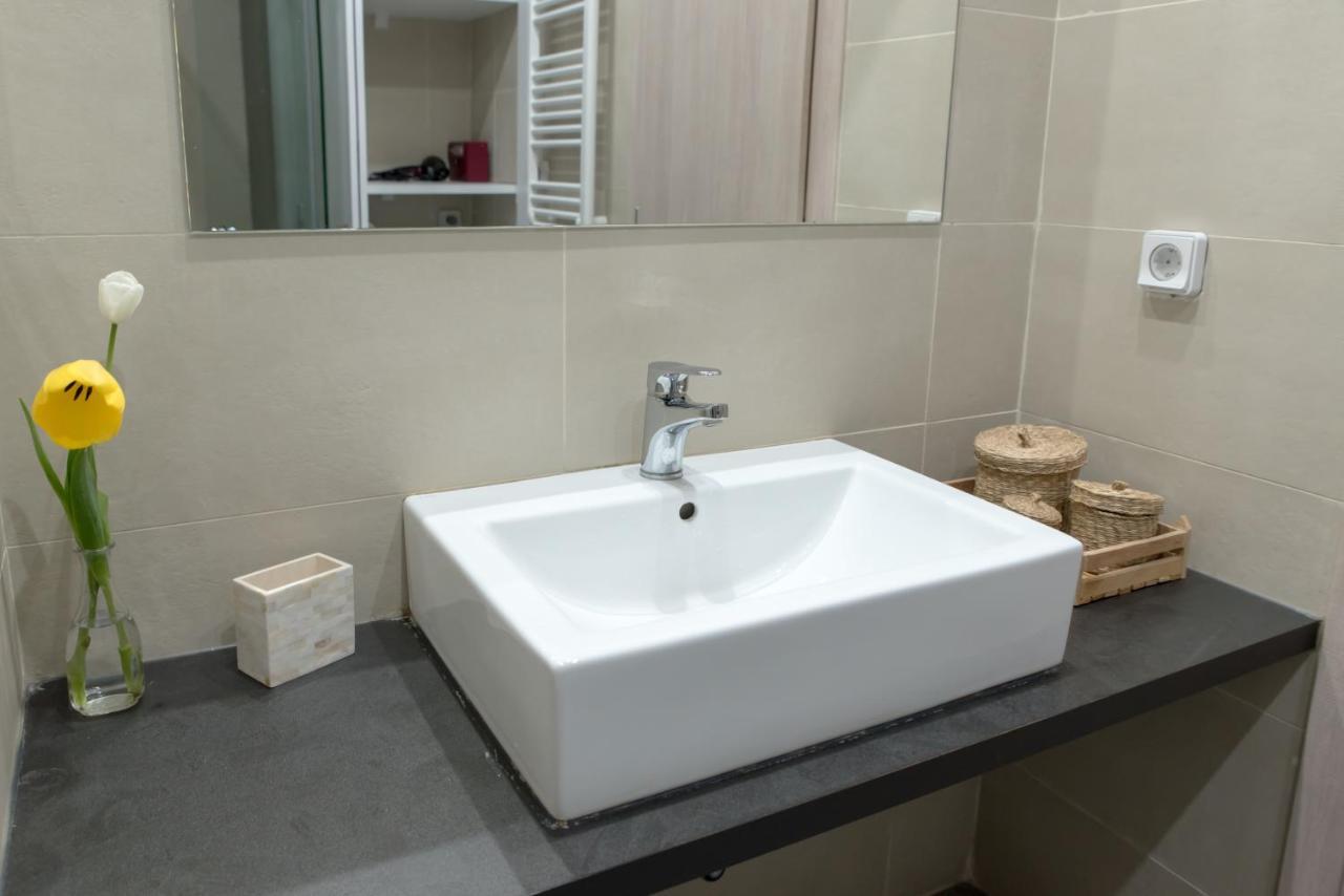 Amazing Apartment 2 Min To Acropolis Афины Экстерьер фото